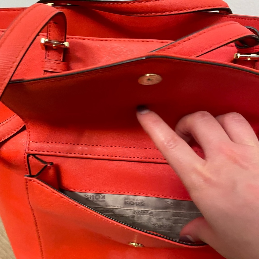 Michael Kors Purse - Picture 2 of 12